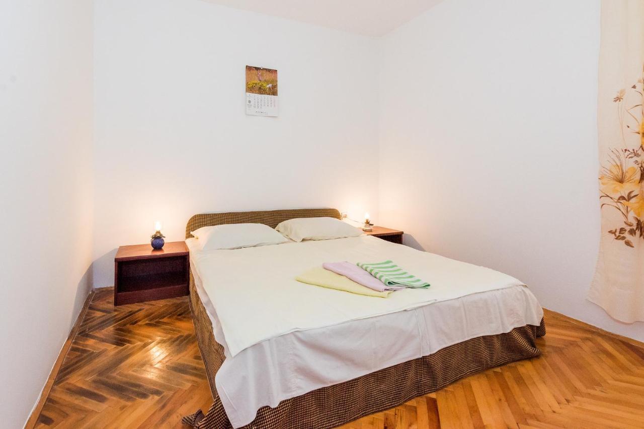 Apartments Boris Vodice Bagian luar foto