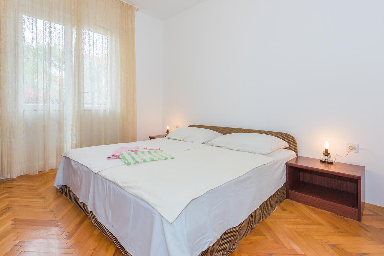 Apartments Boris Vodice Bagian luar foto