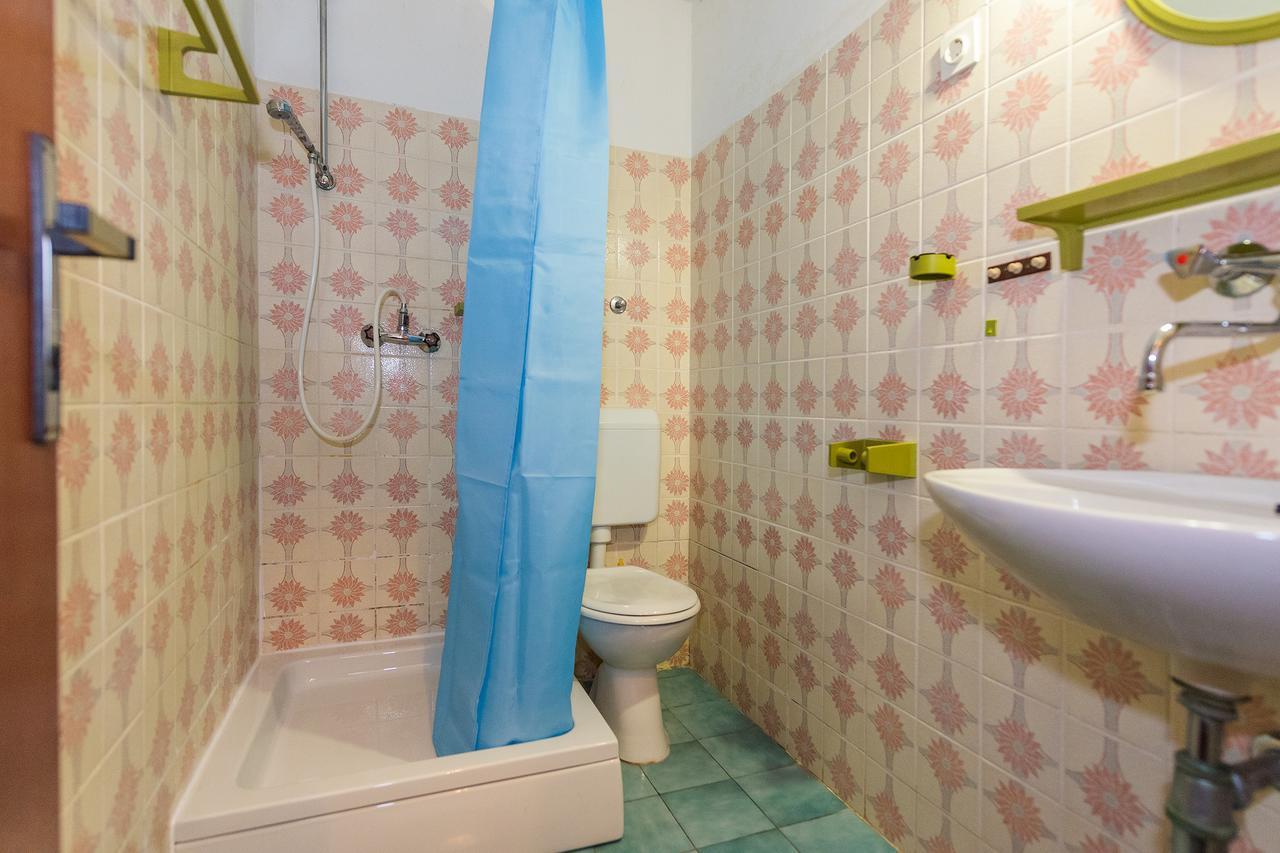 Apartments Boris Vodice Bagian luar foto