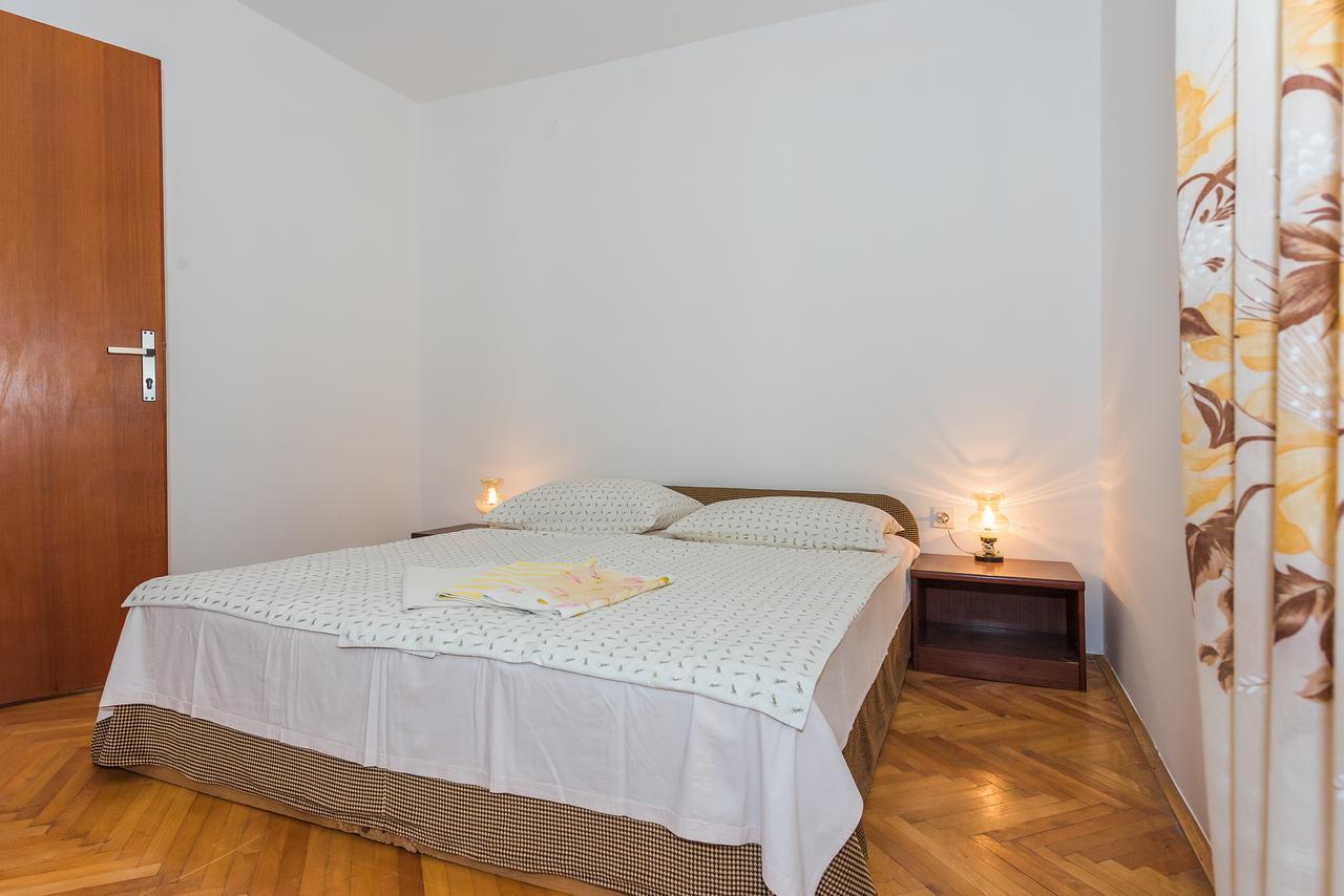 Apartments Boris Vodice Bagian luar foto