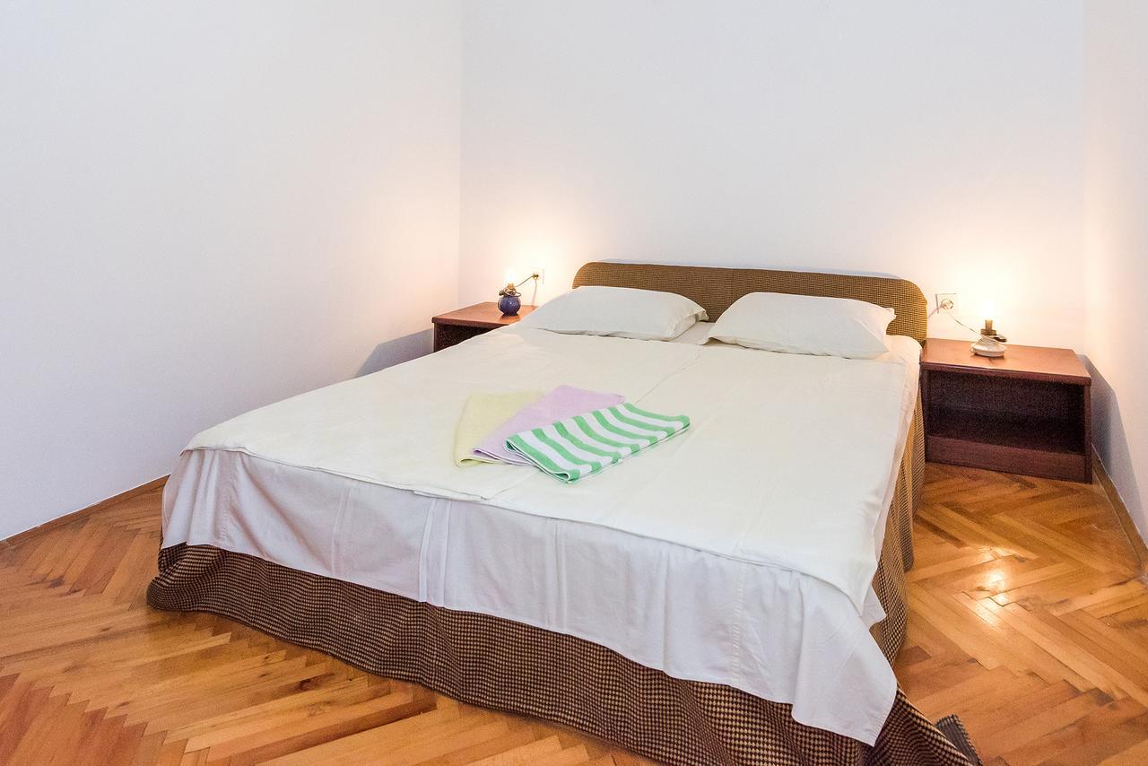 Apartments Boris Vodice Bagian luar foto
