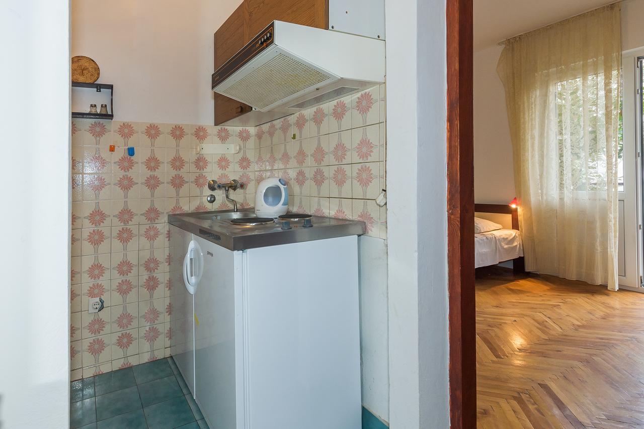 Apartments Boris Vodice Bagian luar foto