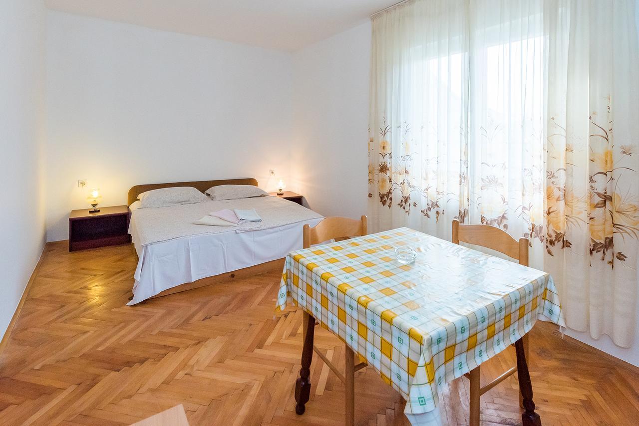 Apartments Boris Vodice Bagian luar foto
