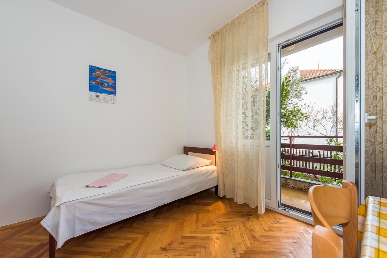 Apartments Boris Vodice Bagian luar foto
