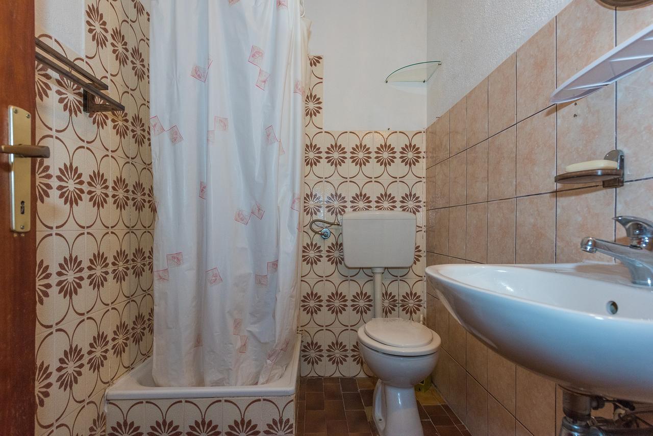 Apartments Boris Vodice Bagian luar foto