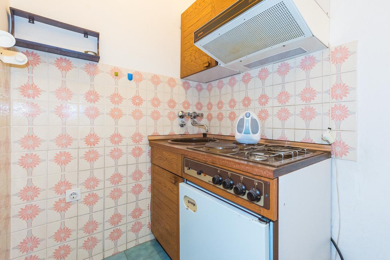 Apartments Boris Vodice Bagian luar foto